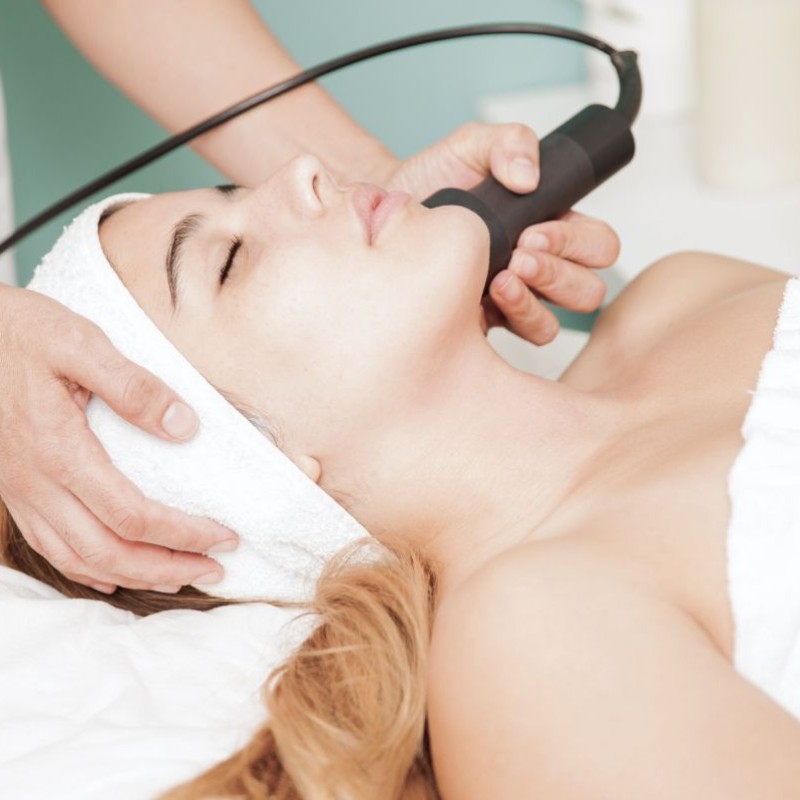 tratamiento-radiofrecuencia-facial-y-bioestimulacion-luminica